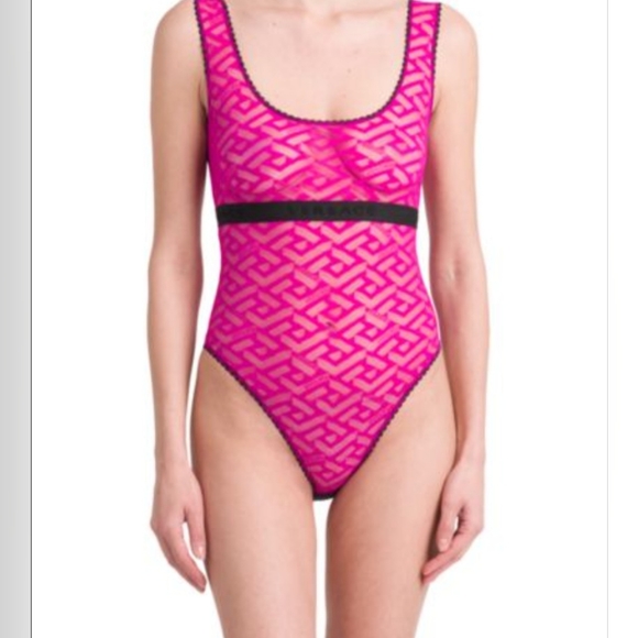 Versace Greca Signature Body - Picture 1 of 4